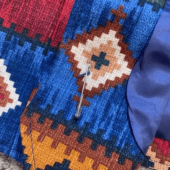 Vintage 90s Coldwater Creek Southwestern Tapestry Vest Concho Buttons Medium - Picture 9 of 10